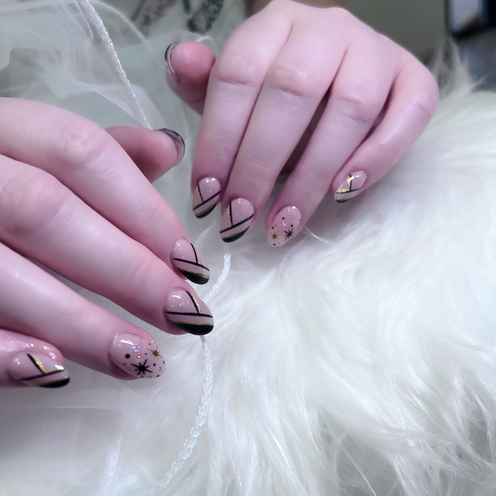 Pristine Nails & Spa By Mai nail photo 2